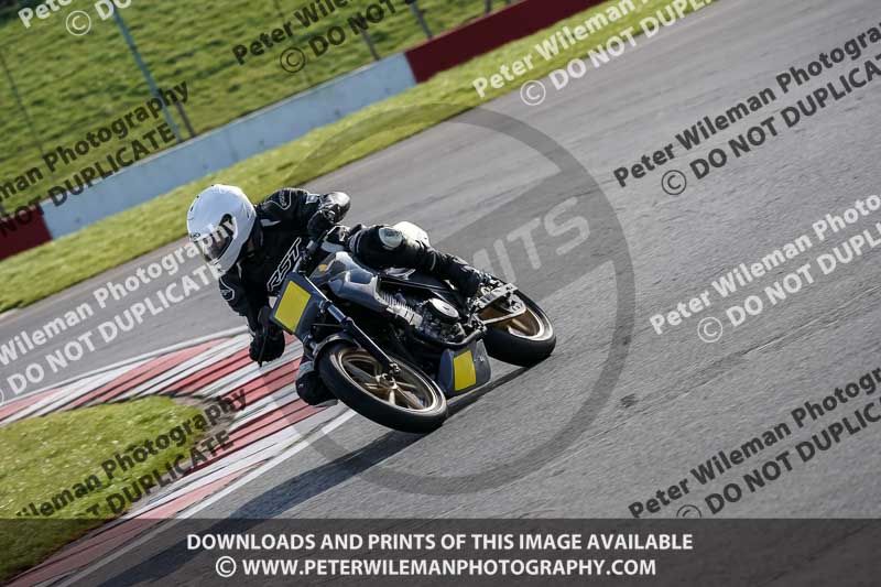 donington no limits trackday;donington park photographs;donington trackday photographs;no limits trackdays;peter wileman photography;trackday digital images;trackday photos